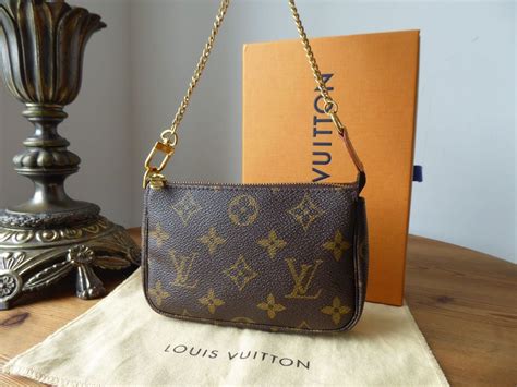 louis vuitton spotty bag|louis vuitton mini pochette.